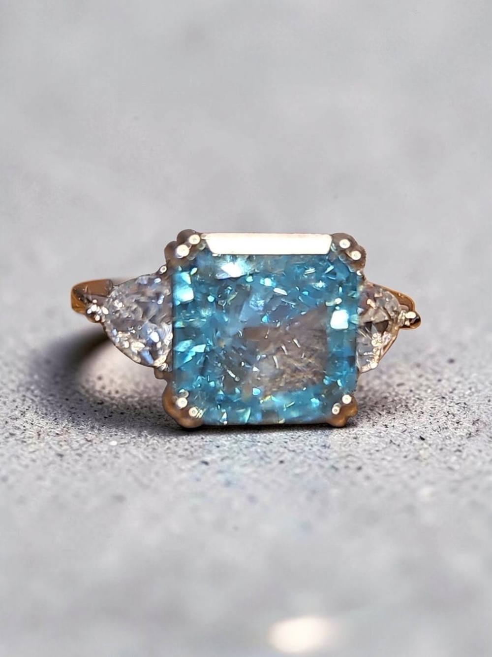 Nwt S.B. Blue ZirconiaCushion-Cut Gemstone Ring with Side Pear-Cut Accent Stones